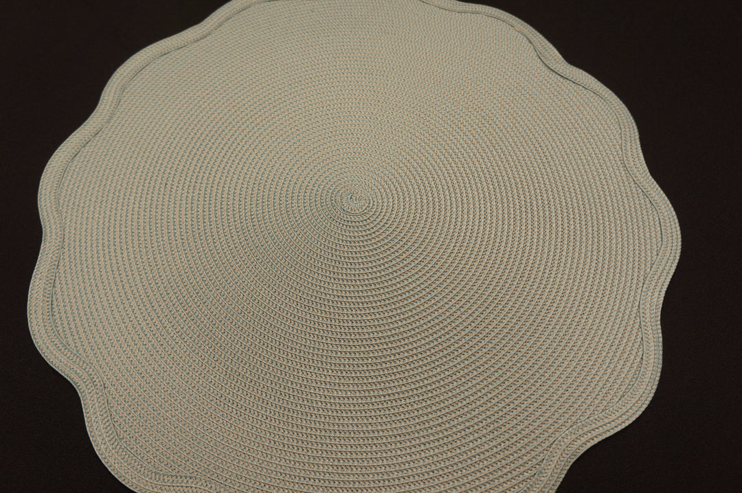 Aqua Silver Round Scallop Placemat