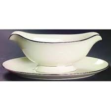 Signature Gravy Boat Platinum